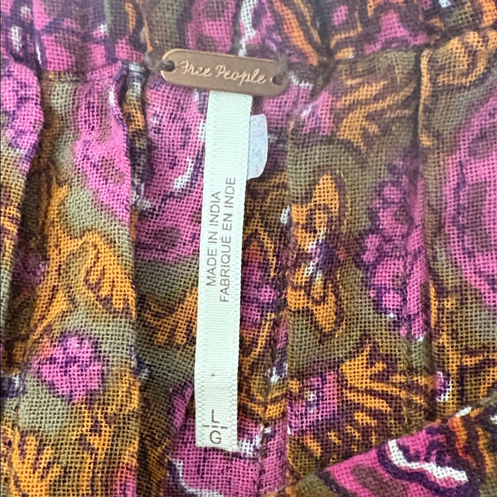 Free People Run River Wide Leg Pants in a purple and pink floral print, size L - Picture 5 of 9